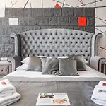 Galeria Valeria Seaside Downtown - Mag Quaint & Elegant Boutique Split