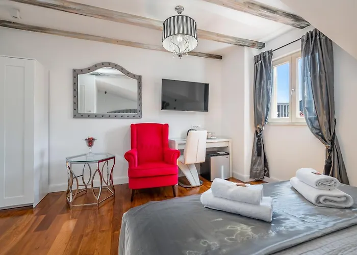 Galeria Valeria Seaside Downtown - Mag Quaint & Elegant Boutique Hotel Split