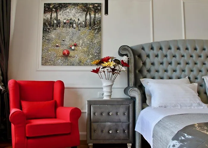 Galeria Valeria Seaside Downtown - Mag Quaint & Elegant Boutique