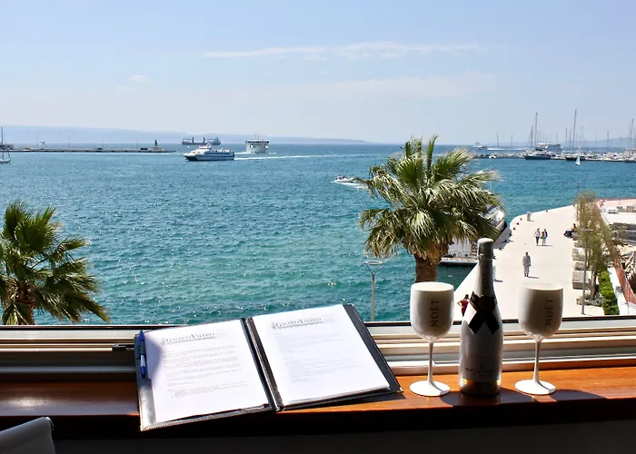 Galeria Valeria Seaside Downtown - Mag Quaint & Elegant Boutique Split