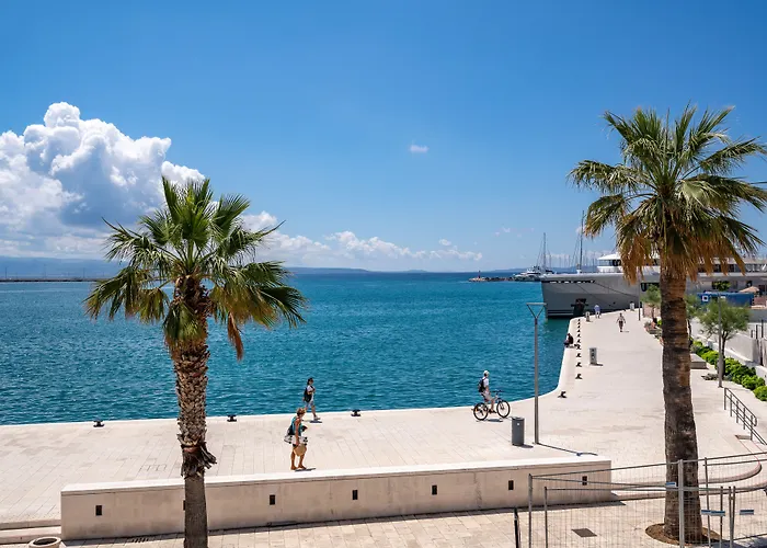 Galeria Valeria Seaside Downtown - Mag Quaint & Elegant Boutique 4*