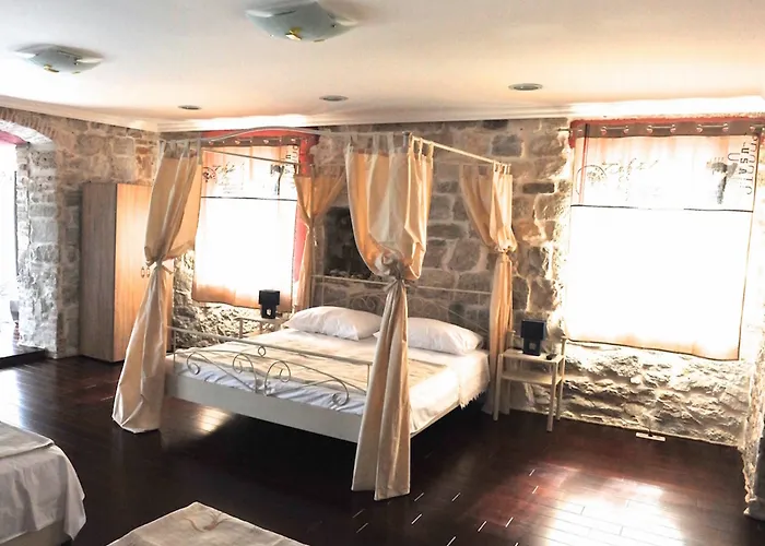 Galeria Valeria Seaside Downtown - Mag Quaint & Elegant Boutique Hotel Split