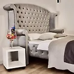 Galeria Valeria Seaside Downtown - Mag Quaint & Elegant Boutique Отель