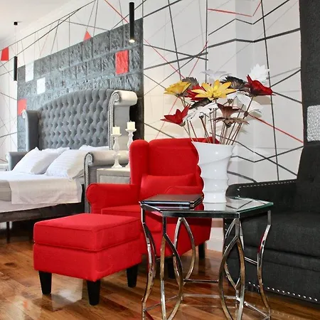 호텔 Galeria Valeria Seaside Downtown - Mag Quaint & Elegant Boutique 4*