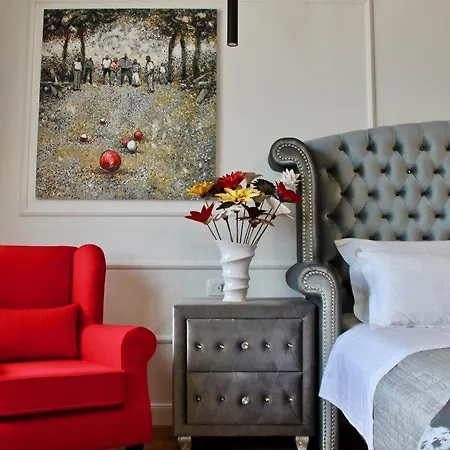 Galeria Valeria Seaside Downtown - Mag Quaint & Elegant Boutique