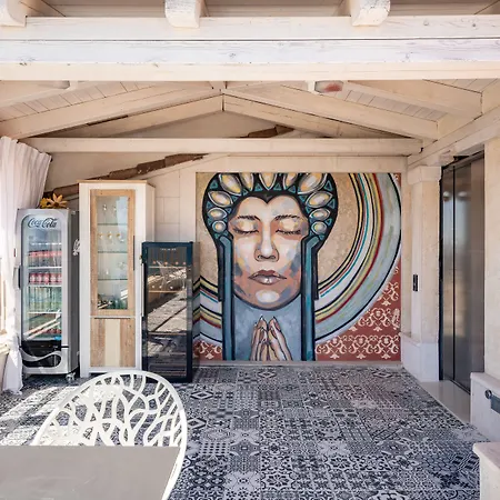 Ξενοδοχείο Galeria Valeria Seaside Downtown - Mag Quaint & Elegant Boutique Σπλιτ