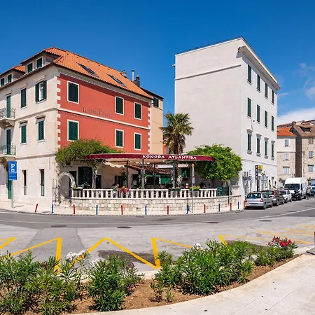 Ξενοδοχείο Galeria Valeria Seaside Downtown - Mag Quaint & Elegant Boutique