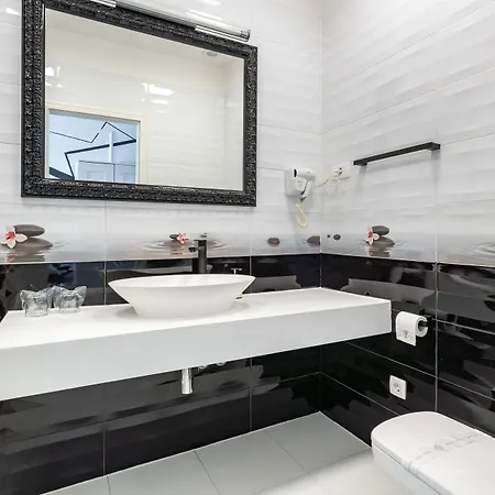 Galeria Valeria Seaside Downtown - Mag Quaint & Elegant Boutique Hotel Split