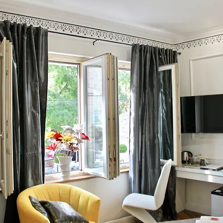 Galeria Valeria Seaside Downtown - Mag Quaint & Elegant Boutique Split