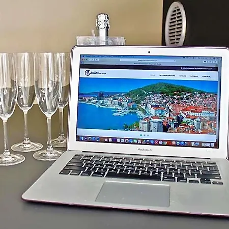 Hotel Galeria Valeria Seaside Downtown - Mag Quaint & Elegant Boutique Split