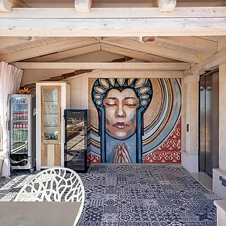 Galeria Valeria Seaside Downtown - Mag Quaint & Elegant Boutique