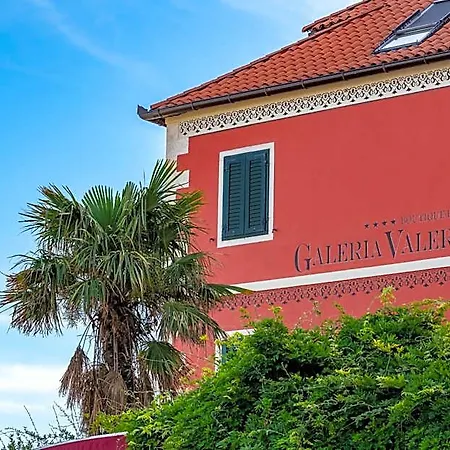Galeria Valeria Seaside Downtown - Mag Quaint & Elegant Boutique Hotel 4*