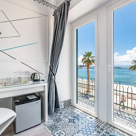 Ξενοδοχείο Galeria Valeria Seaside Downtown - Mag Quaint & Elegant Boutique