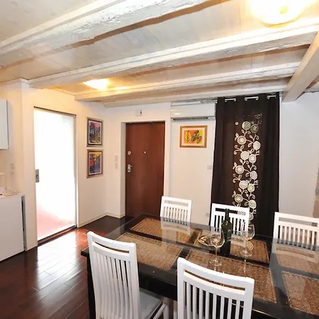 Galeria Valeria Seaside Downtown - Mag Quaint & Elegant Boutique Hotell Split