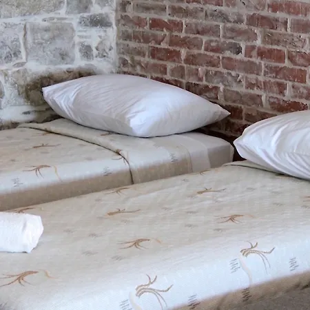 Galeria Valeria Seaside Downtown - Mag Quaint & Elegant Boutique Split