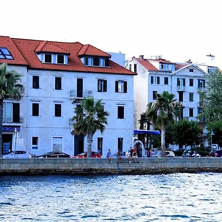 Galeria Valeria Seaside Downtown - Mag Quaint & Elegant Boutique Hotell 4*