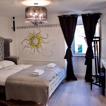 Galeria Valeria Seaside Downtown - Mag Quaint & Elegant Boutique Hotel Split